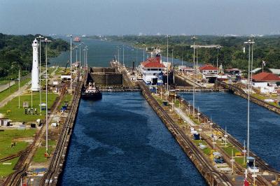О проекте расширения Панамского канала