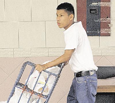 В Панаме увеличивается безработица среди молодежи