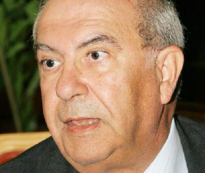 Ректор Панамского Университета критикует Министерство Образования.