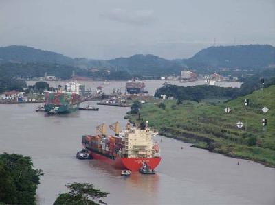 В Панаме задержаны два судна, перевозившие диэтиленгликоль