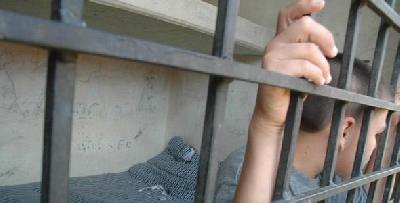 В январе за нарушение комендантского часа задержано 877 панамских подростков