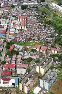 Власти Панамы преобразуют трущобы Курунду