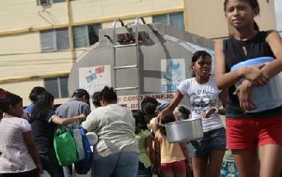  Жители Панамы продолжают страдать из-за недостатка питьевой воды 